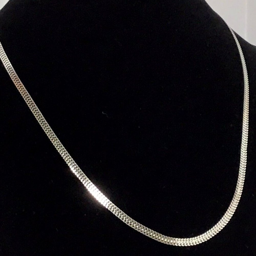 Herringbone Chain Milor Sterling Silver 24” 4mm 12.5g Vintage